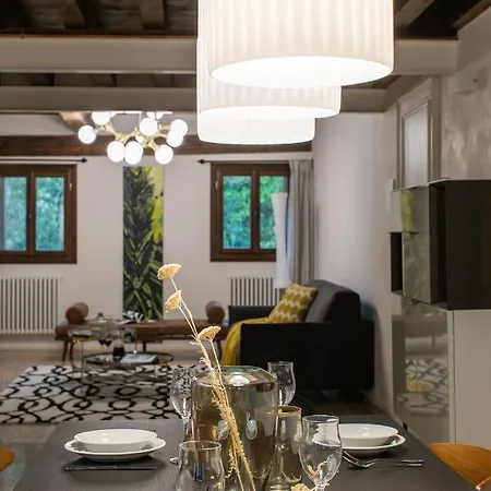 Palazzo Venere Apartment