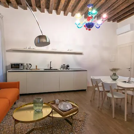 Palazzo Venere *