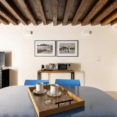 Palazzo Venere *
