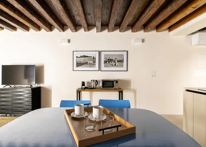 Palazzo Venere *