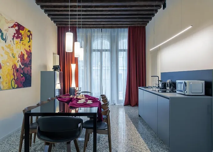 Palazzo Venere 公寓 *