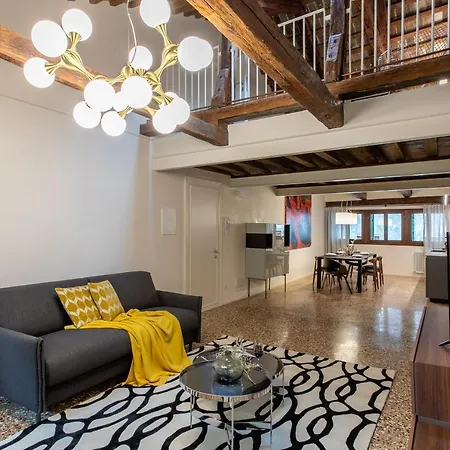 Apartman Palazzo Venere