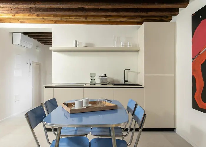 Palazzo Venere * Venise