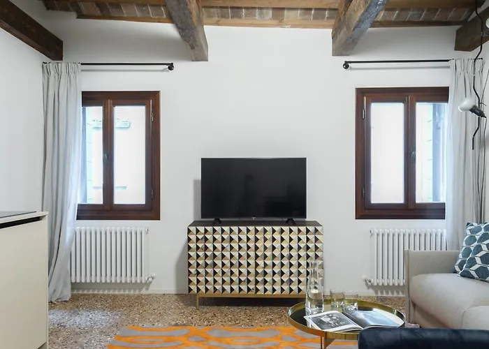 Palazzo Venere * Venise